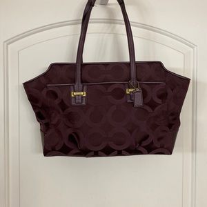 Coach Taylor OpArt Alexis Carryall with matching wallet
